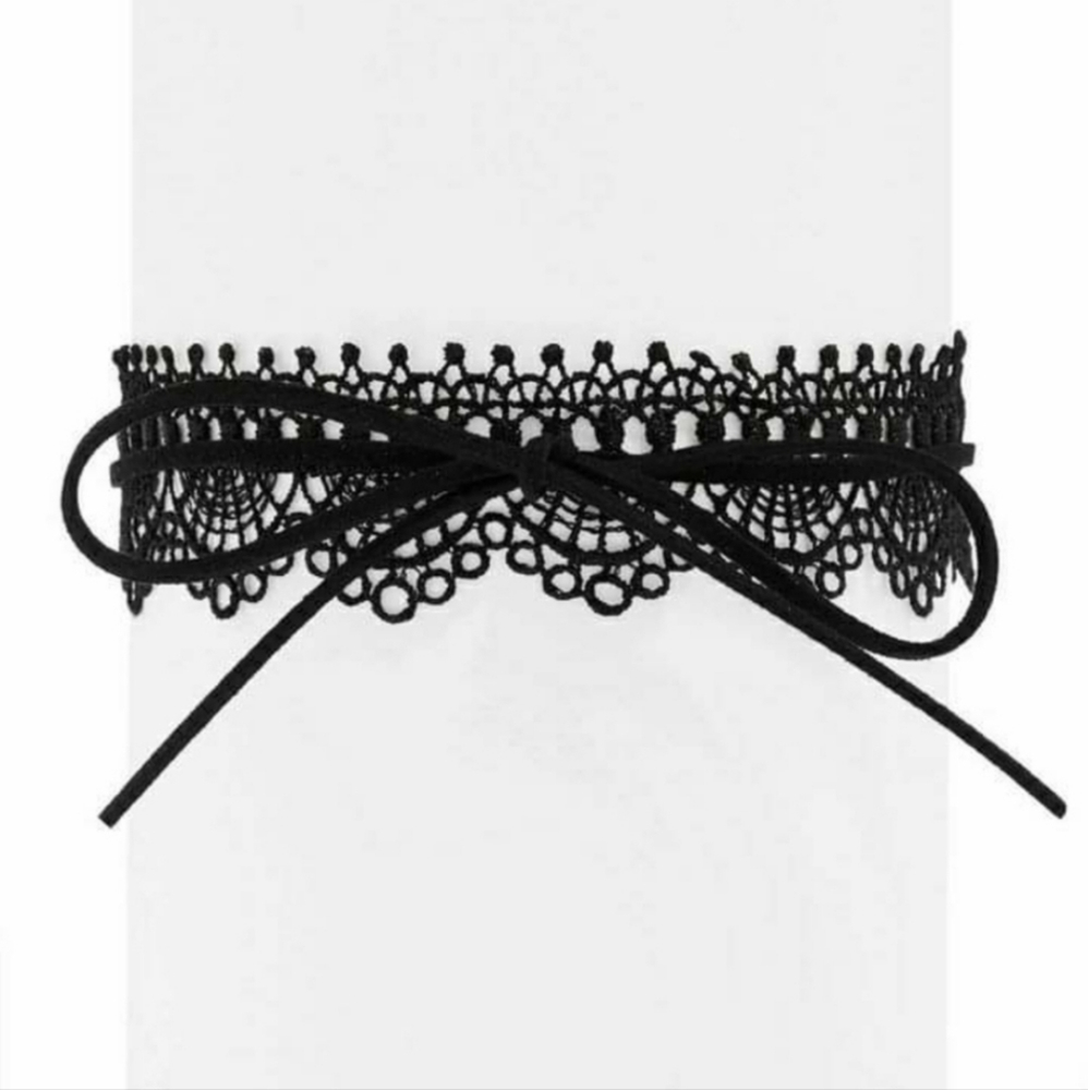 Black Lace Choker